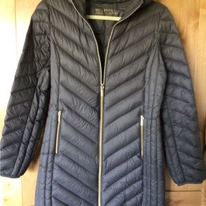 MICHAEL KORS packable down Woman’s Coat.  Size Small